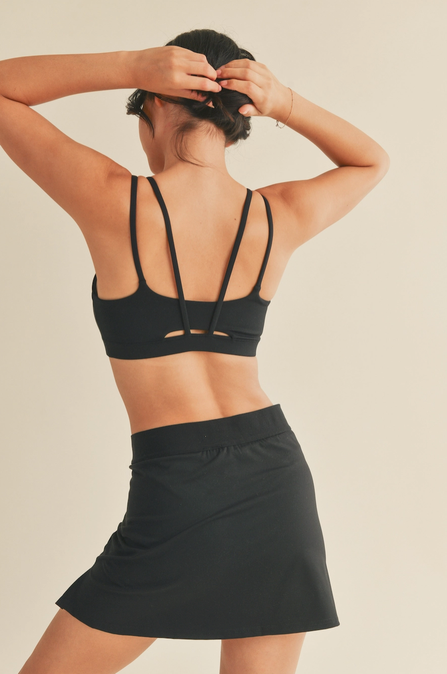 Black Light Support Strappy Sports Bra